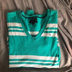 Tommy sweater
